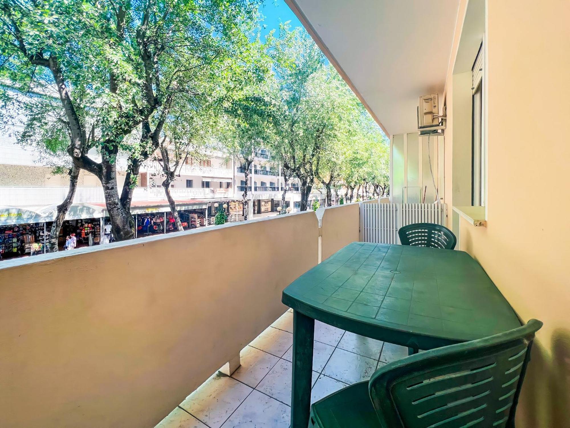 Bussola Apartment